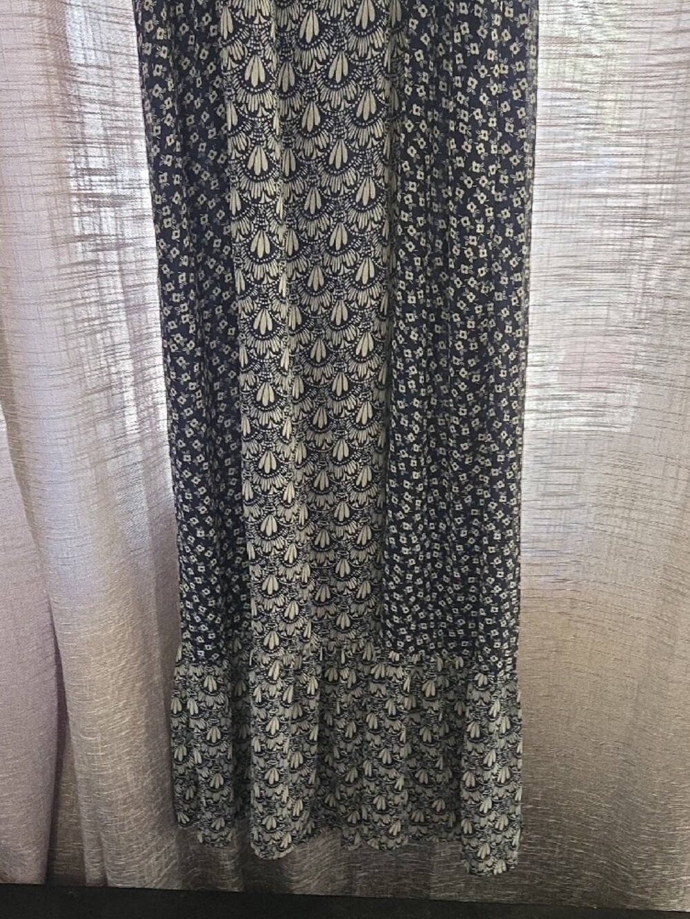 GAP Navy/Cream Floral Sleeveless Maxi Dress - Picture 6 of 6